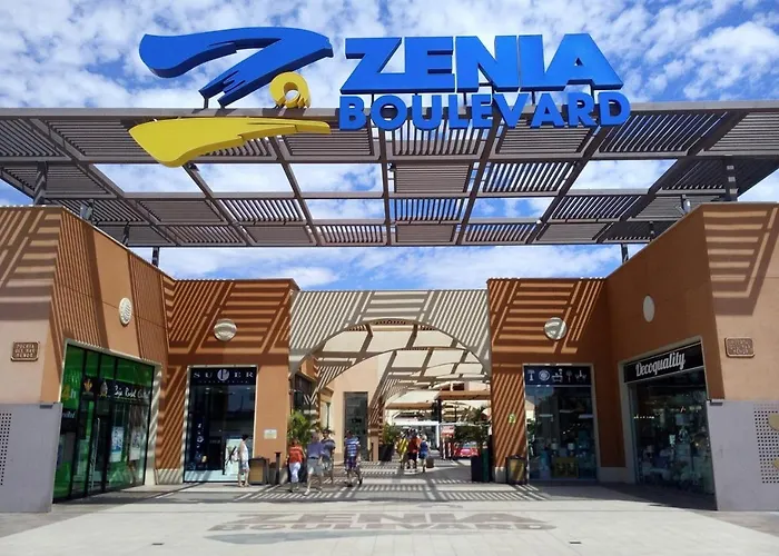 Homely Alcatri Lägenhet